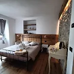 Il Posto Al Sole Couette-café