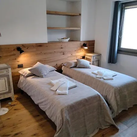 Il Posto Al Sole Bed and Breakfast Teglio
