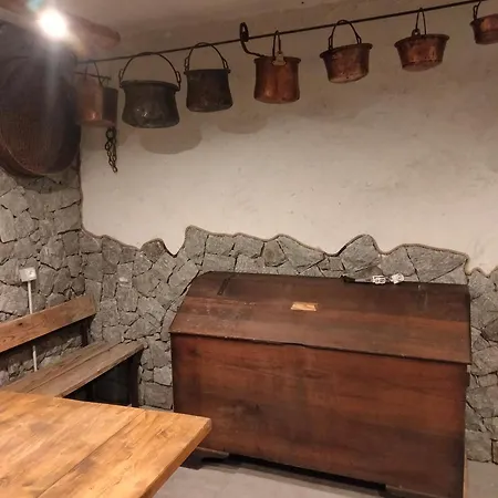 Il Posto Al Sole Bed and Breakfast Teglio