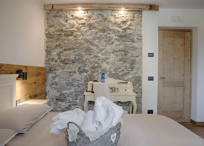 Il Posto Al Sole Bed & Breakfast Teglio