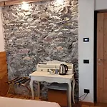 Il Posto Al Sole Bed & Breakfast Teglio
