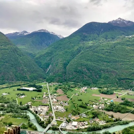 Il Posto Al Sole 4* Teglio