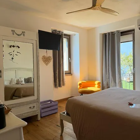 Il Posto Al Sole Bed & Breakfast Teglio